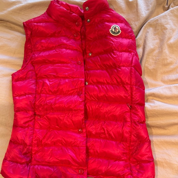 Moncler Vest Hot Pink - Picture 1 of 5